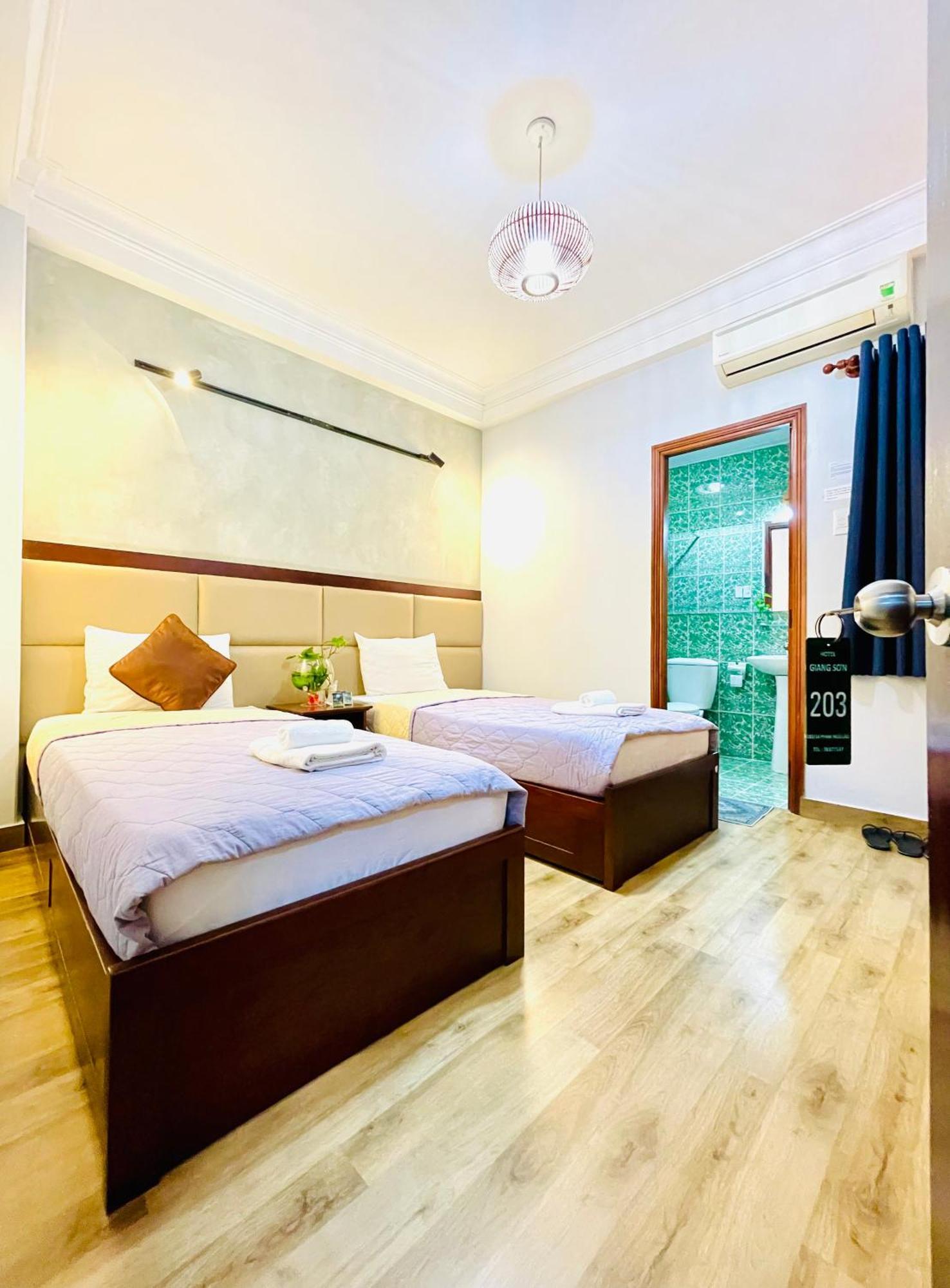 Giang Son Hotel江山民宿范五老区酒吧街胡志明市 Cidade de Ho Chi Minh Exterior foto